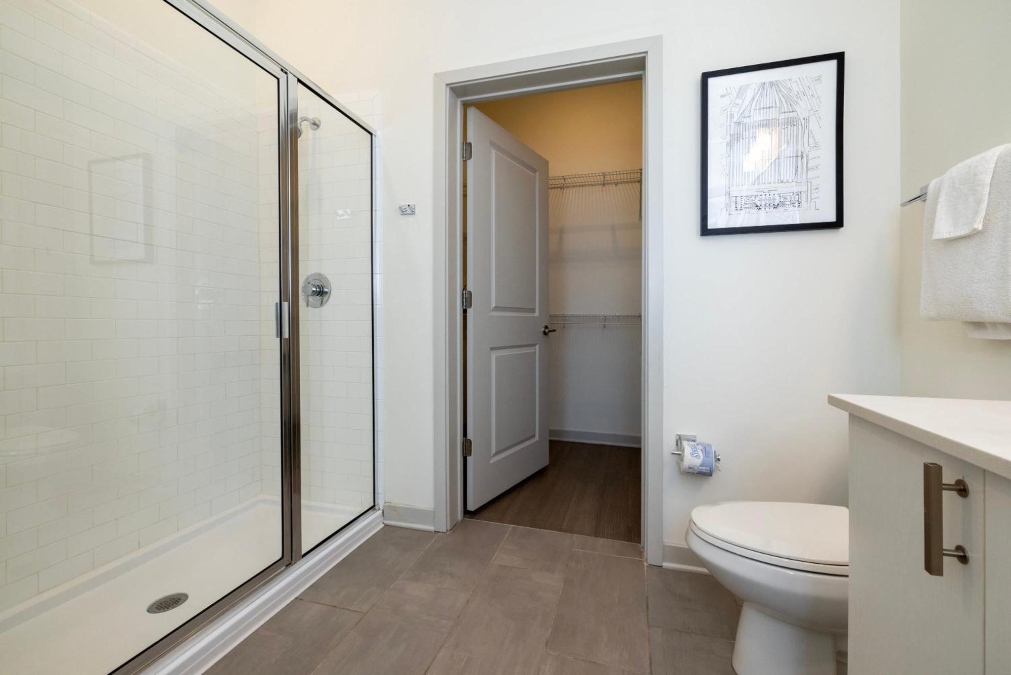 Modern Nulu 2br By Cozysuites 04 * Louisville