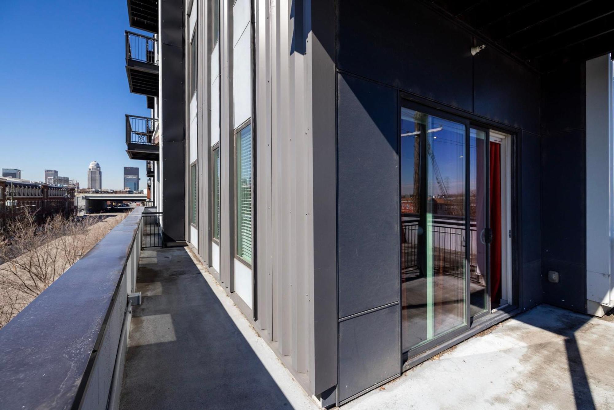 Modern Nulu 2br By Cozysuites 04 Apartment Louisville